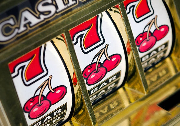 alexistogel 77 live football and casino interface